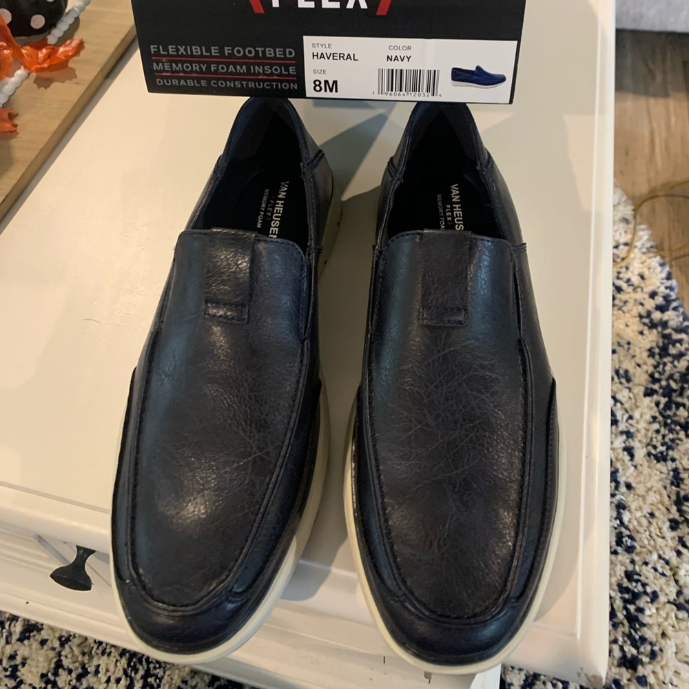 Van Heusen navy blue shoes